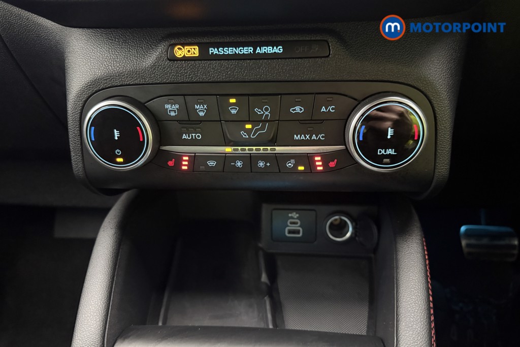 Ford Kuga Black Package Edition Automatic Petrol Plug-In Hybrid SUV - Stock Number (1615935) - 14th supplementary image