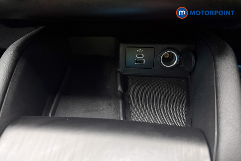 Ford Kuga Black Package Edition Automatic Petrol Plug-In Hybrid SUV - Stock Number (1615935) - 15th supplementary image