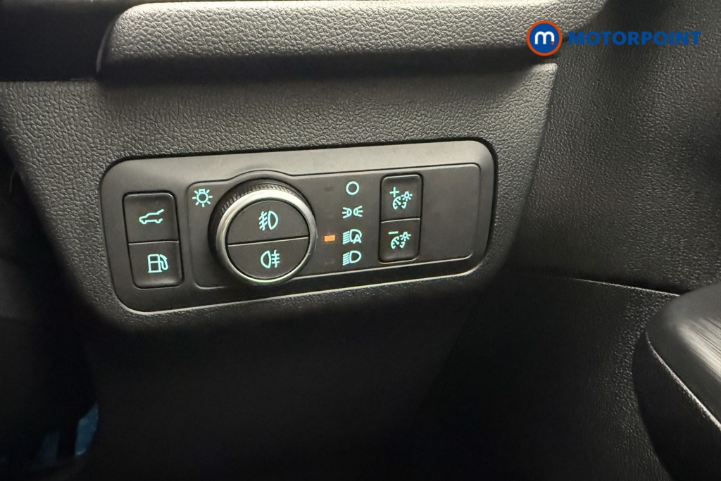 Ford Kuga Black Package Edition Automatic Petrol Plug-In Hybrid SUV - Stock Number (1615935) - 22nd supplementary image