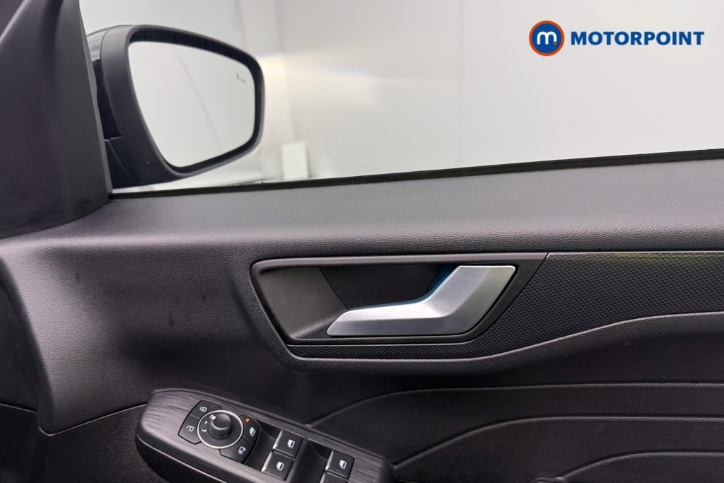 Ford Kuga Black Package Edition Automatic Petrol Plug-In Hybrid SUV - Stock Number (1615935) - 23rd supplementary image