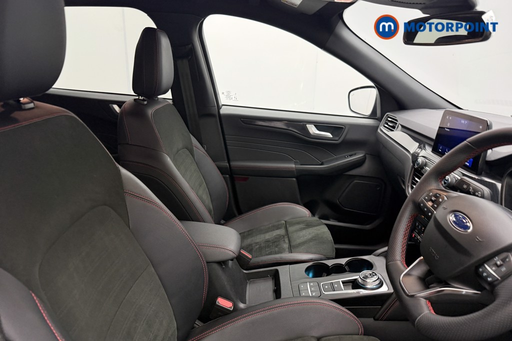 Ford Kuga Black Package Edition Automatic Petrol Plug-In Hybrid SUV - Stock Number (1615935) - 25th supplementary image