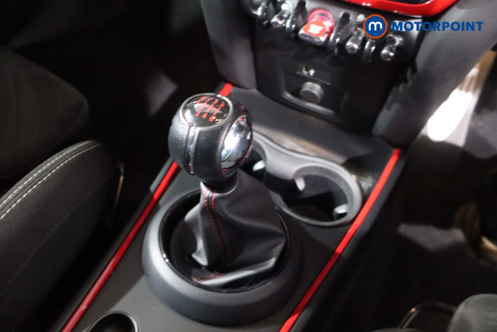 Mini Countryman Cooper Sport Manual Petrol SUV - Stock Number (1615954) - 16th supplementary image