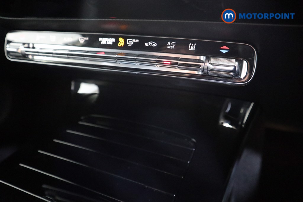 Mercedes-Benz A Class Amg Line Automatic Petrol Plug-In Hybrid Hatchback - Stock Number (1545786) - 8th supplementary image