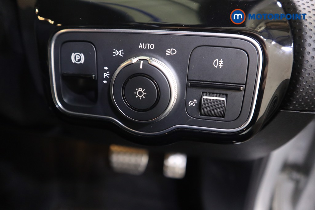 Mercedes-Benz A Class Amg Line Automatic Petrol Plug-In Hybrid Hatchback - Stock Number (1545786) - 13th supplementary image