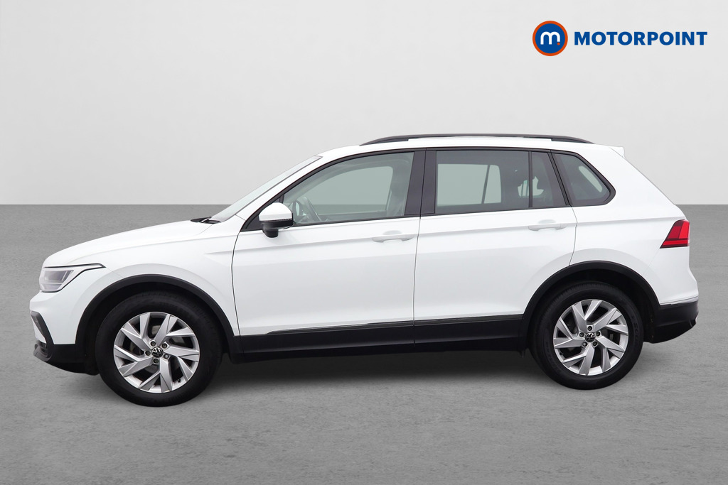 Volkswagen Tiguan Life Automatic Petrol SUV - Stock Number (1592834) - Passenger side
