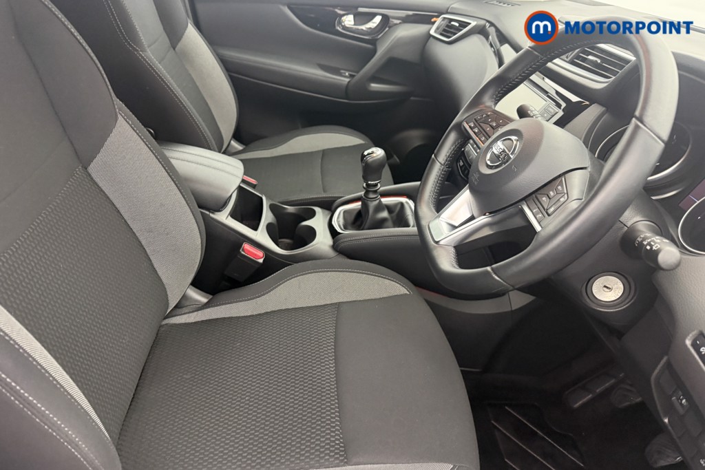 Nissan Qashqai Acenta Premium Manual Diesel SUV - Stock Number (1594245) - 14th supplementary image