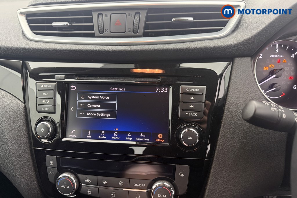 Nissan Qashqai Acenta Premium Manual Diesel SUV - Stock Number (1594245) - 26th supplementary image