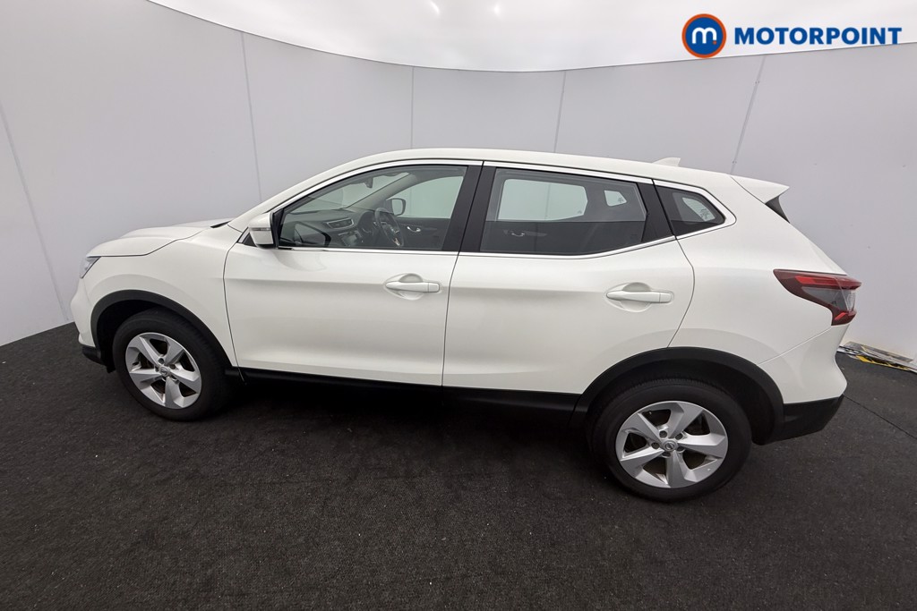 Nissan Qashqai Acenta Premium Manual Diesel SUV - Stock Number (1594245) - 33rd supplementary image