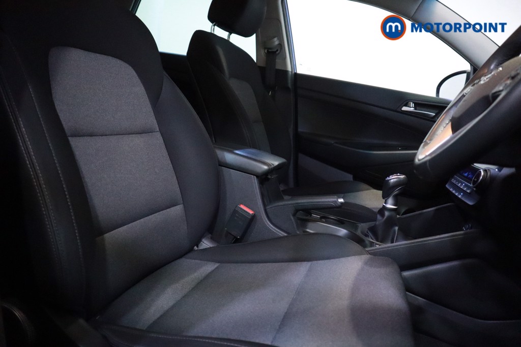 Hyundai Tucson Se Nav Manual Petrol SUV - Stock Number (1594949) - 5th supplementary image
