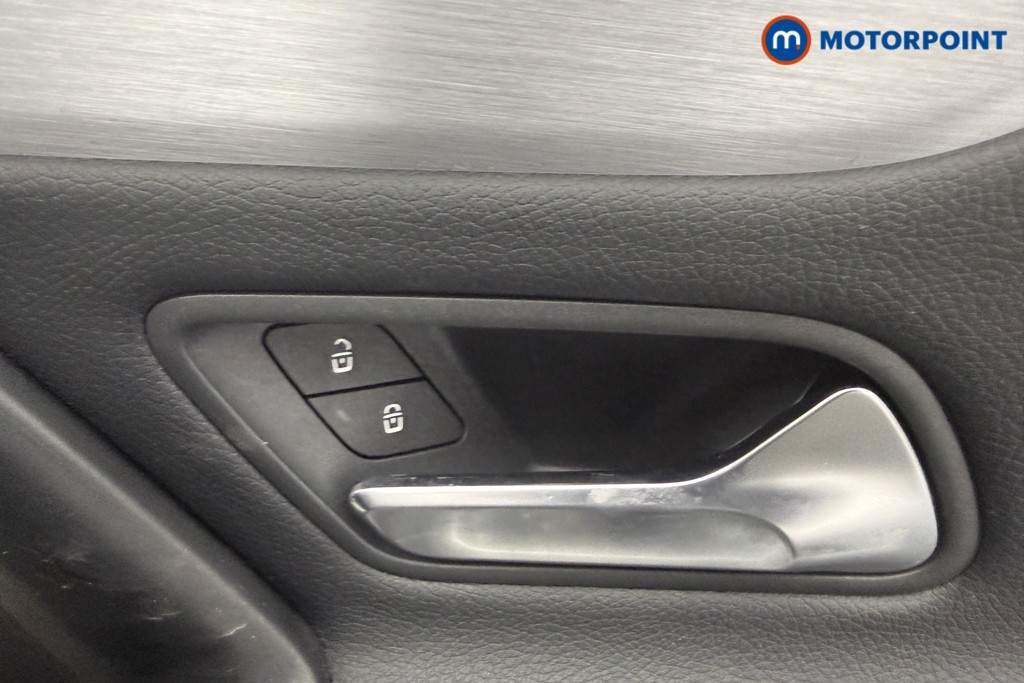 Mercedes-Benz CLA Amg Line Automatic Petrol Estate - Stock Number (1597553) - 10th supplementary image