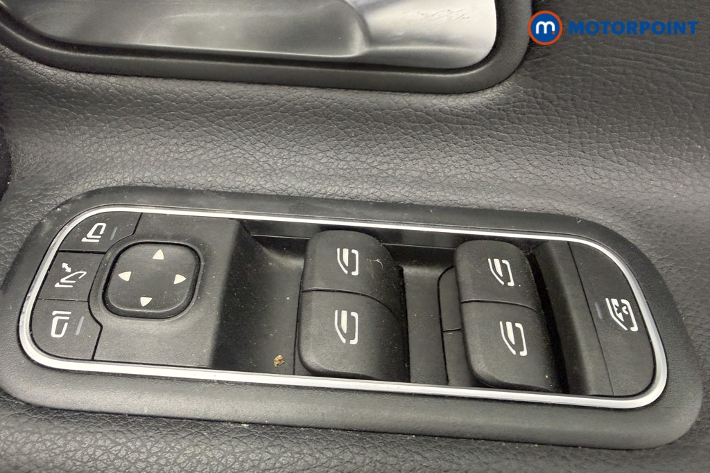 Mercedes-Benz CLA Amg Line Automatic Petrol Estate - Stock Number (1597553) - 11th supplementary image