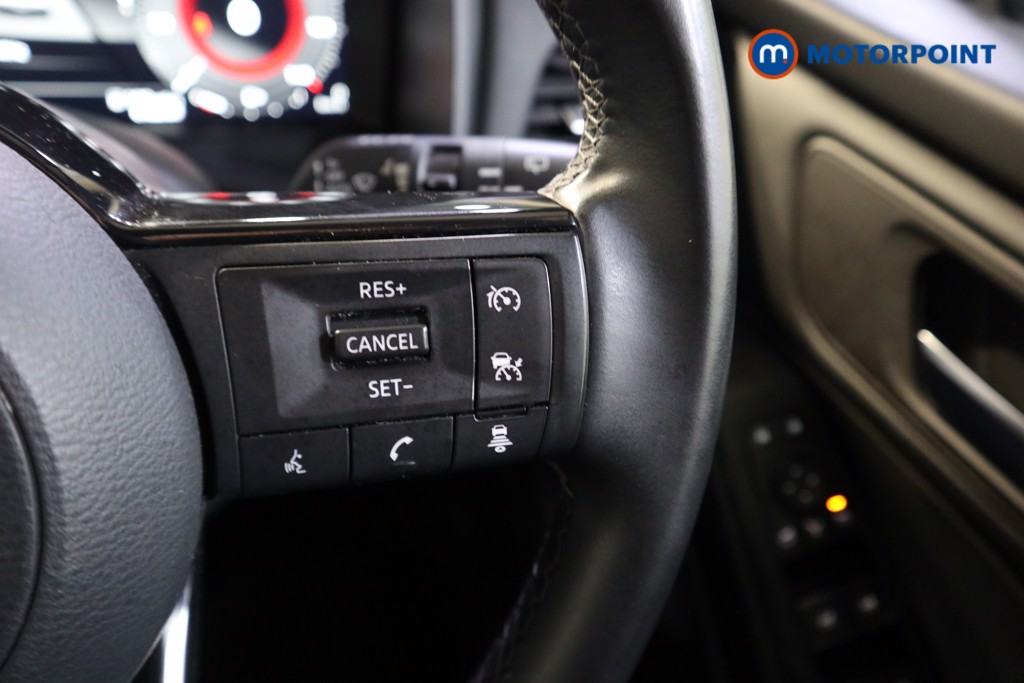Nissan Qashqai N-Connecta Automatic Petrol-Electric Hybrid SUV - Stock Number (1603742) - 4th supplementary image