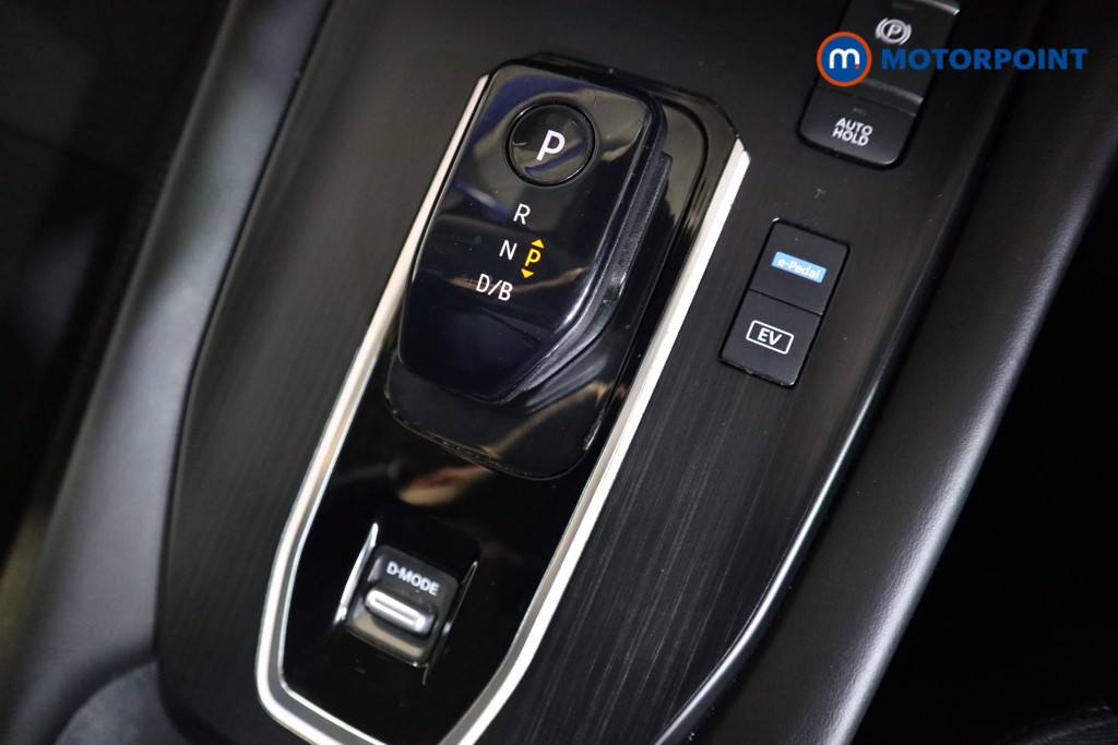 Nissan Qashqai N-Connecta Automatic Petrol-Electric Hybrid SUV - Stock Number (1603742) - 12th supplementary image