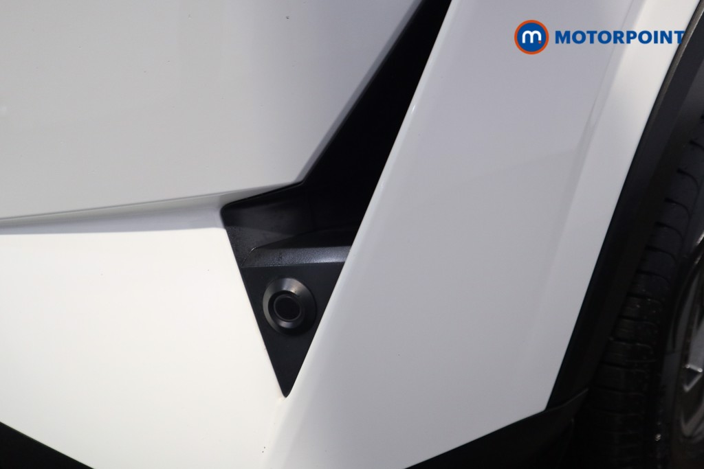 Nissan Qashqai N-Connecta Automatic Petrol-Electric Hybrid SUV - Stock Number (1603742) - 36th supplementary image