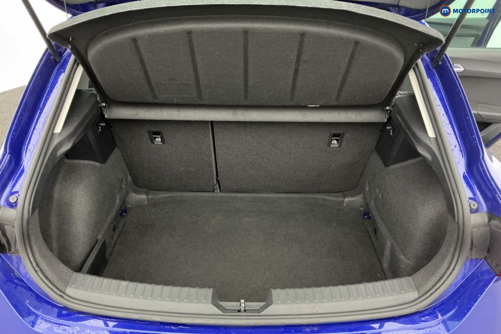 Seat Leon Se Dynamic Manual Petrol Hatchback - Stock Number (1603885) - 3rd supplementary image