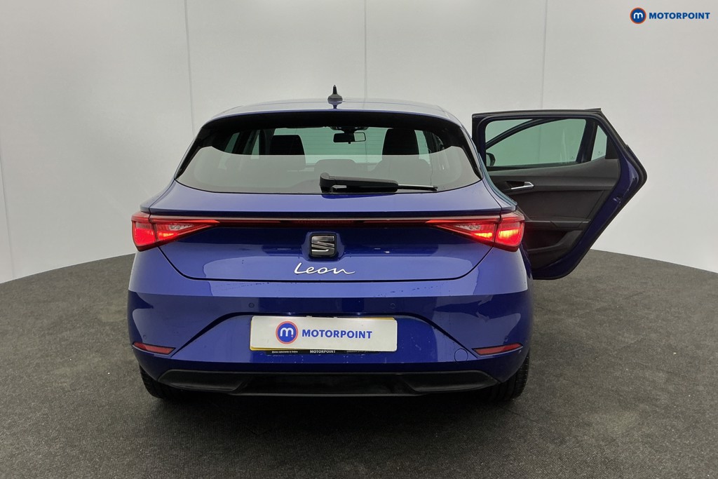 Seat Leon Se Dynamic Manual Petrol Hatchback - Stock Number (1603885) - 5th supplementary image