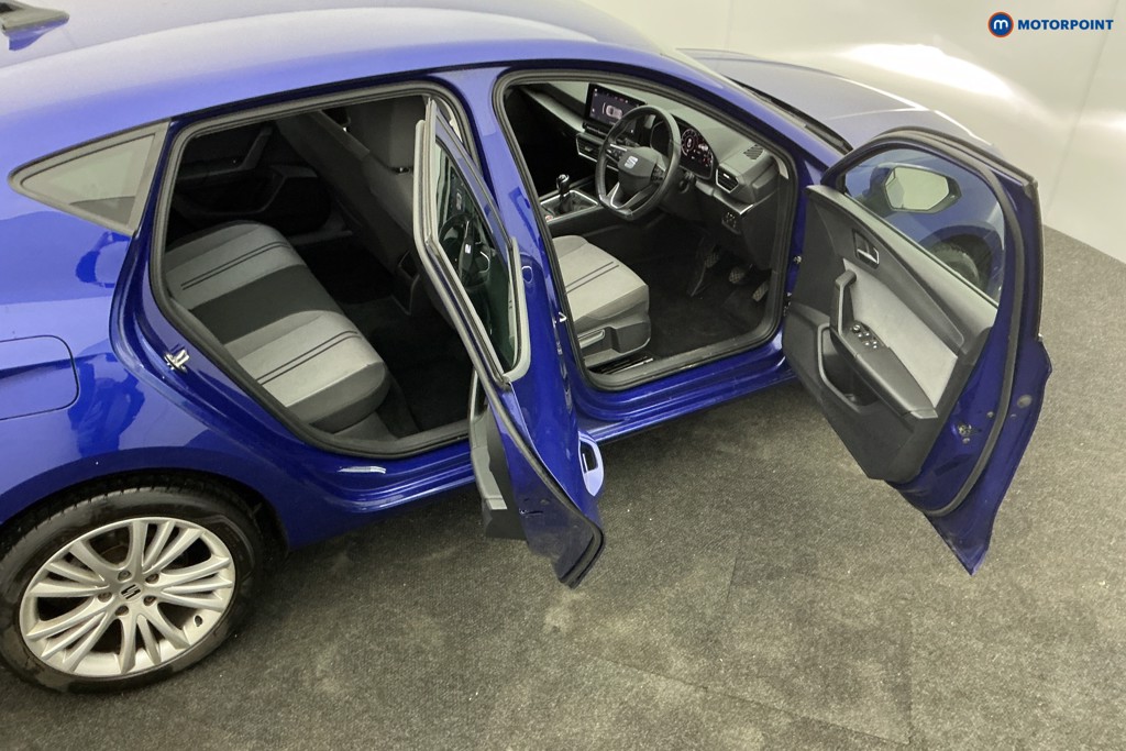 Seat Leon Se Dynamic Manual Petrol Hatchback - Stock Number (1603885) - 6th supplementary image