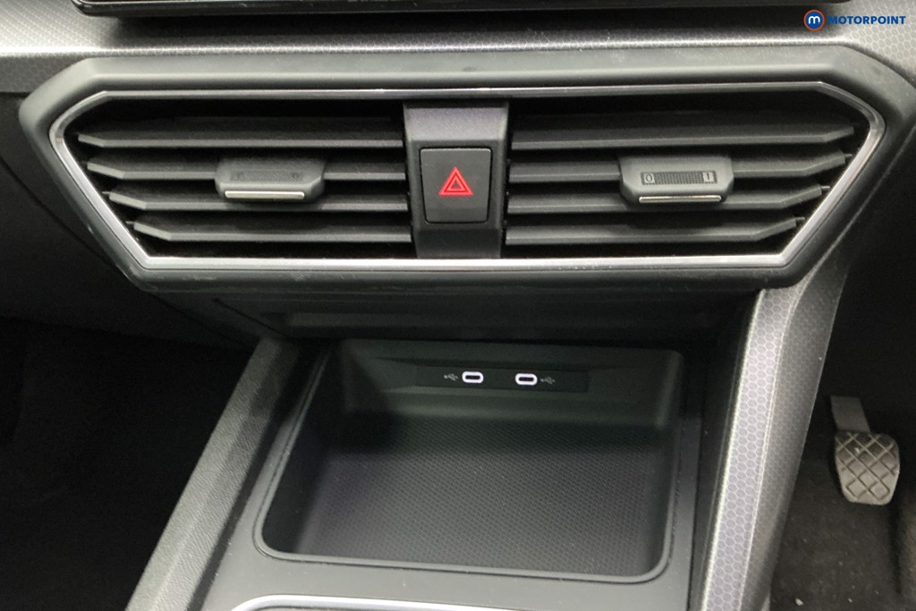 Seat Leon Se Dynamic Manual Petrol Hatchback - Stock Number (1603885) - 22nd supplementary image