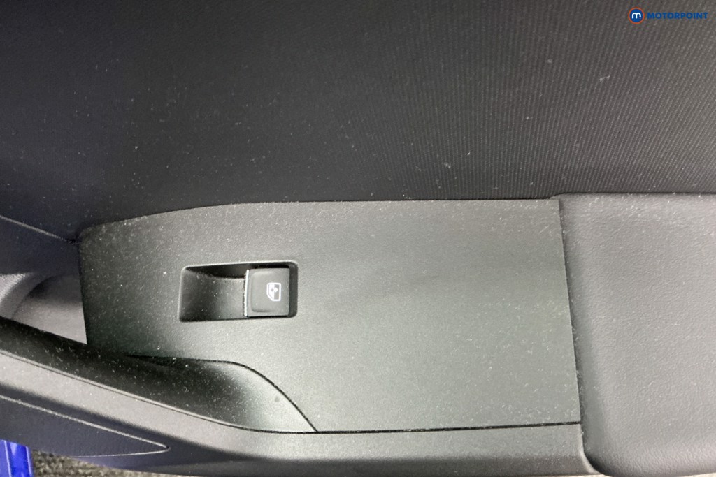 Seat Leon Se Dynamic Manual Petrol Hatchback - Stock Number (1603885) - 30th supplementary image