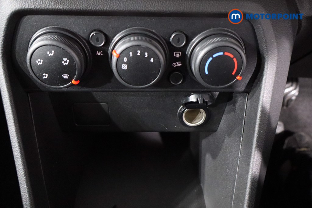 Dacia Sandero Stepway Essential Manual Petrol Hatchback - Stock Number (1603980) - 20th supplementary image