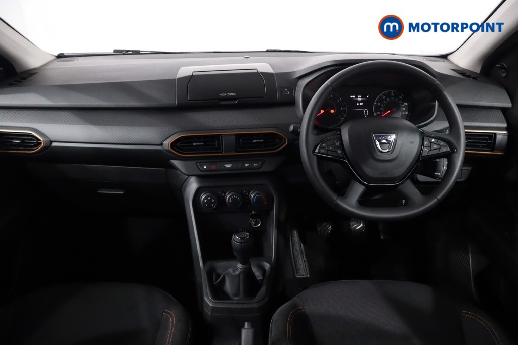 Dacia Sandero Stepway Essential Manual Petrol Hatchback - Stock Number (1603980) - 1st supplementary image