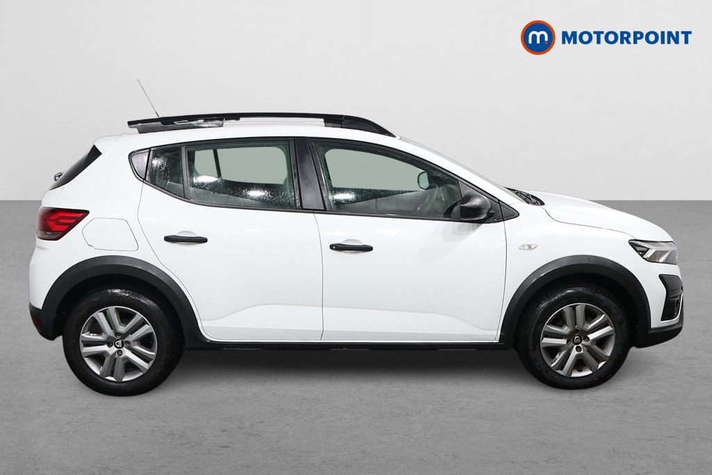 Dacia Sandero Stepway Essential Manual Petrol Hatchback - Stock Number (1603980) - Drivers side