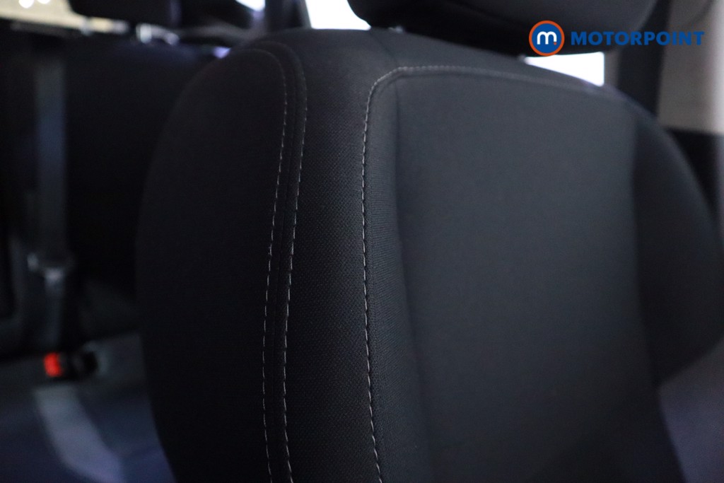 Nissan Qashqai Acenta Premium Manual Diesel SUV - Stock Number (1605355) - 23rd supplementary image