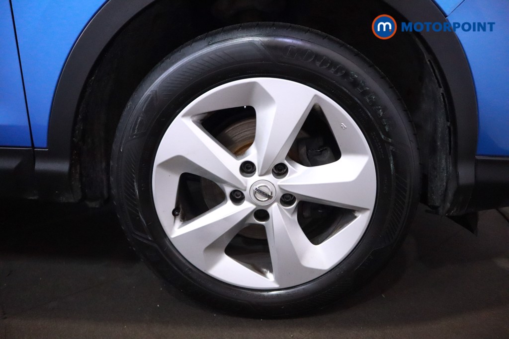Nissan Qashqai Acenta Premium Manual Diesel SUV - Stock Number (1605355) - 33rd supplementary image