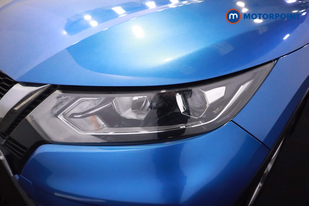 Nissan Qashqai Acenta Premium Manual Diesel SUV - Stock Number (1605355) - 40th supplementary image