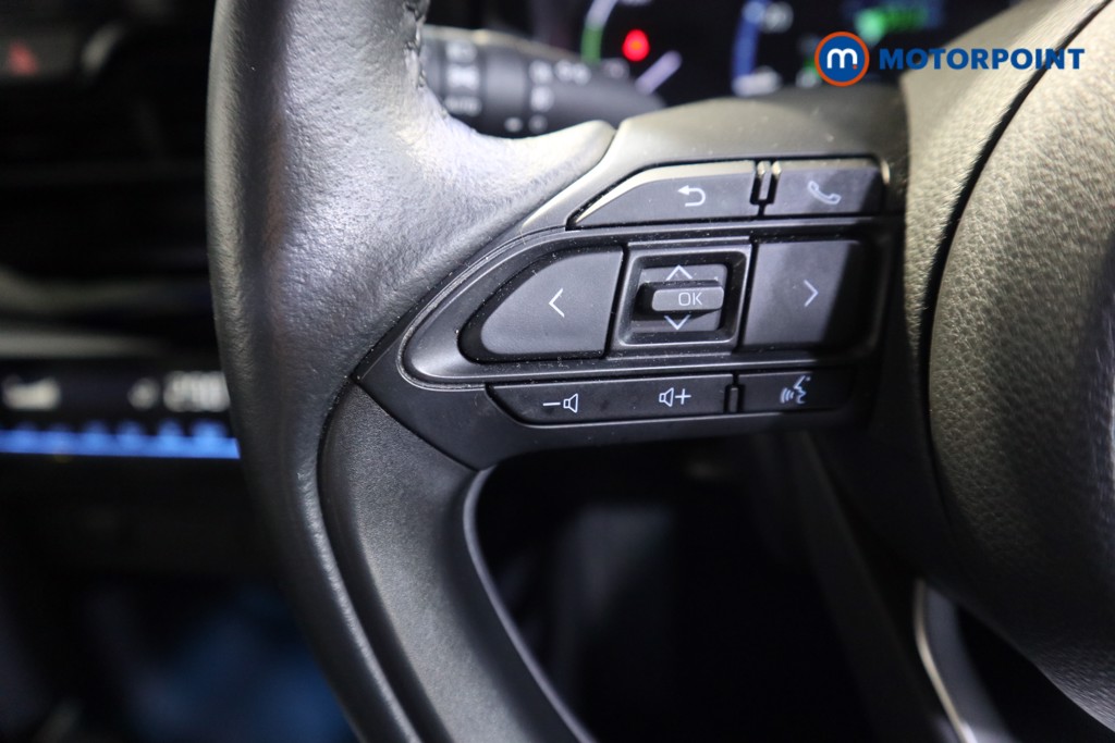 Toyota Yaris Cross Design Automatic Petrol-Electric Hybrid Estate - Stock Number (1606954) - 3rd supplementary image
