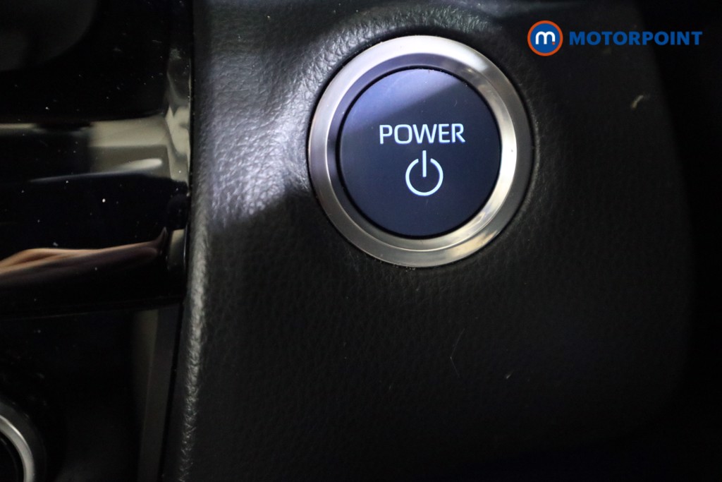 Toyota Yaris Cross Design Automatic Petrol-Electric Hybrid Estate - Stock Number (1606954) - 7th supplementary image