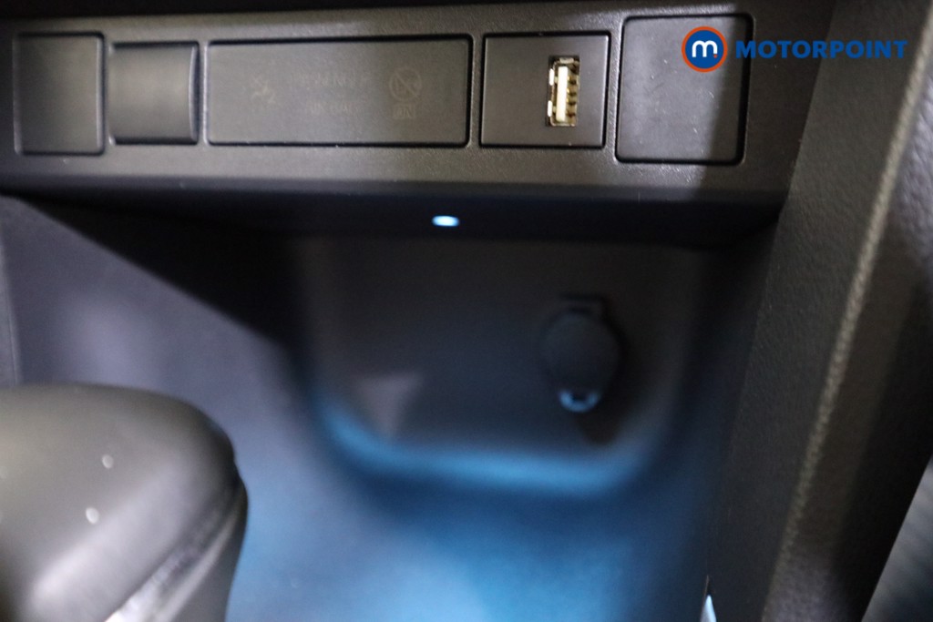 Toyota Yaris Cross Design Automatic Petrol-Electric Hybrid Estate - Stock Number (1606954) - 10th supplementary image