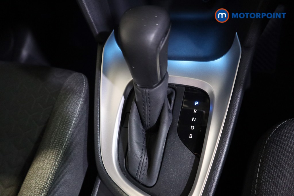 Toyota Yaris Cross Design Automatic Petrol-Electric Hybrid Estate - Stock Number (1606954) - 12th supplementary image