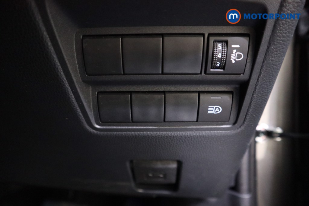 Toyota Yaris Cross Design Automatic Petrol-Electric Hybrid Estate - Stock Number (1606954) - 13th supplementary image