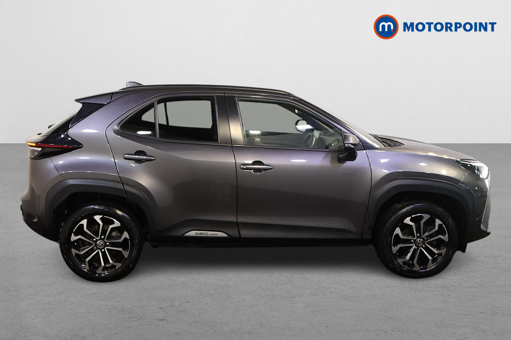 Toyota Yaris Cross Design Automatic Petrol-Electric Hybrid Estate - Stock Number (1606954) - Drivers side