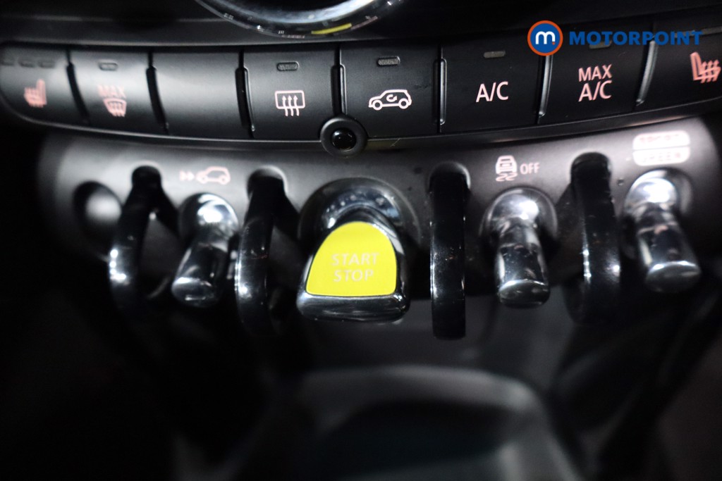 Mini Hatchback Cooper S Level 2 Automatic Electric Hatchback - Stock Number (1607719) - 13th supplementary image