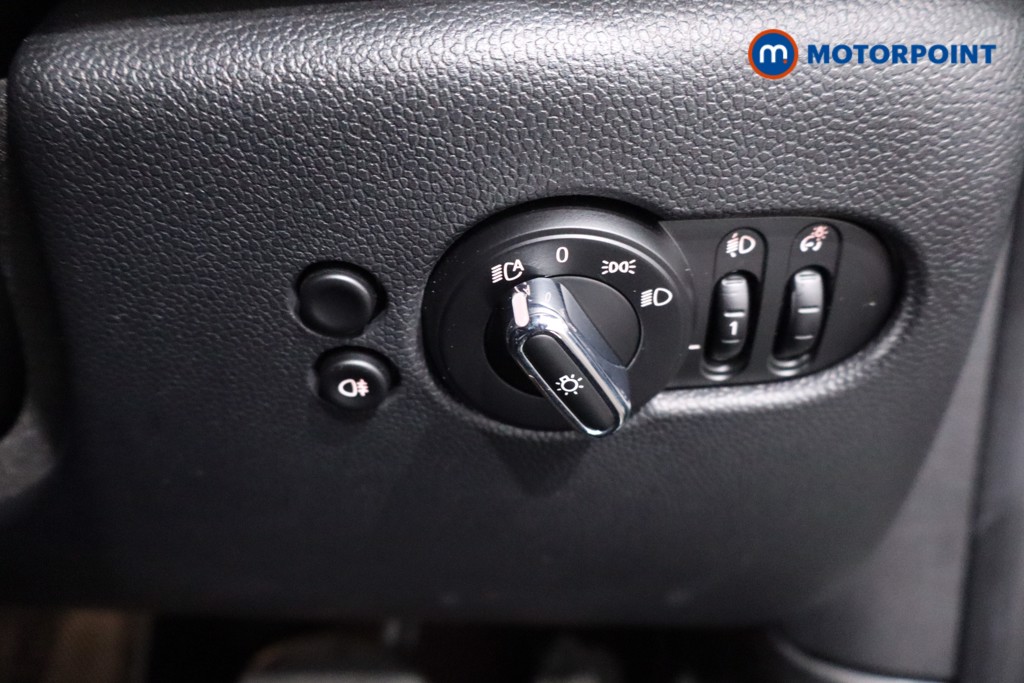 Mini Hatchback Cooper S Level 2 Automatic Electric Hatchback - Stock Number (1607719) - 23rd supplementary image