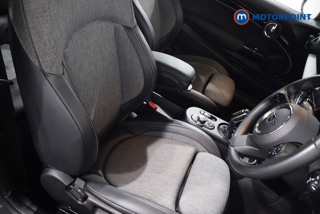 Mini Hatchback Cooper S Level 2 Automatic Electric Hatchback - Stock Number (1607719) - 28th supplementary image