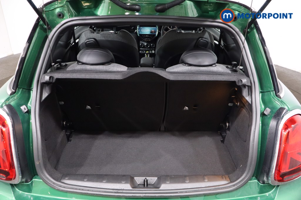 Mini Hatchback Cooper S Level 2 Automatic Electric Hatchback - Stock Number (1607719) - 42nd supplementary image