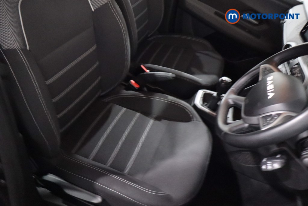 Dacia Sandero Expression Manual Petrol Hatchback - Stock Number (1608380) - 24th supplementary image