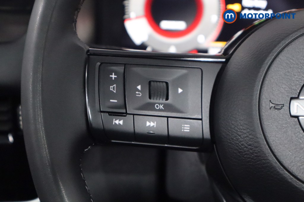 Nissan Qashqai N-Connecta Manual Petrol SUV - Stock Number (1608482) - 7th supplementary image
