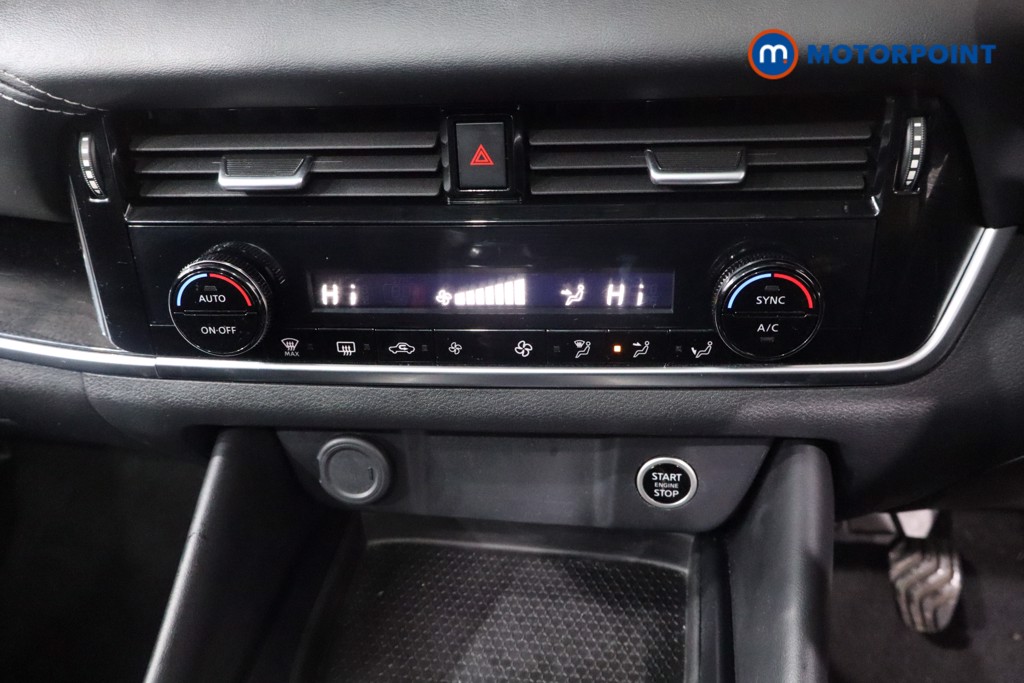 Nissan Qashqai N-Connecta Manual Petrol SUV - Stock Number (1608482) - 17th supplementary image