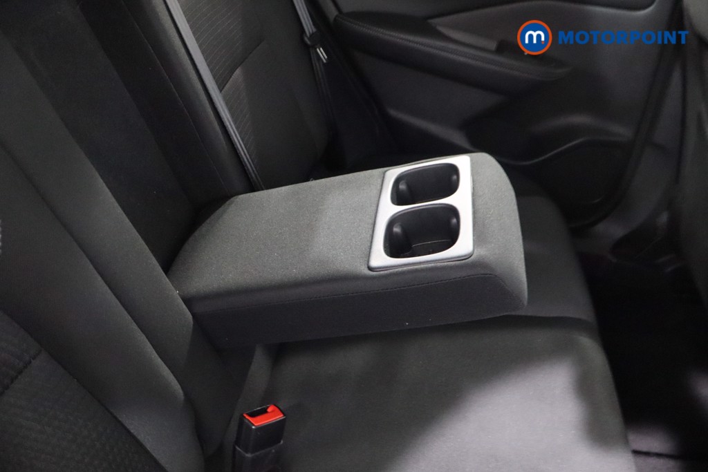 Nissan Qashqai N-Connecta Manual Petrol SUV - Stock Number (1608482) - 24th supplementary image