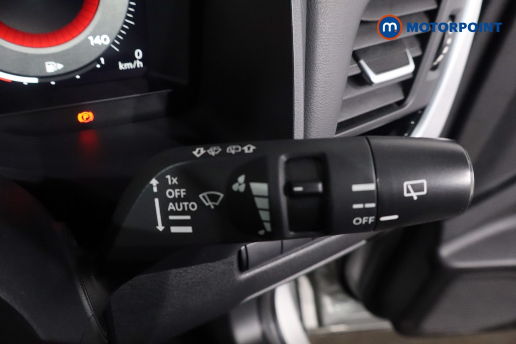 Nissan Qashqai N-Connecta Manual Petrol SUV - Stock Number (1608482) - 26th supplementary image