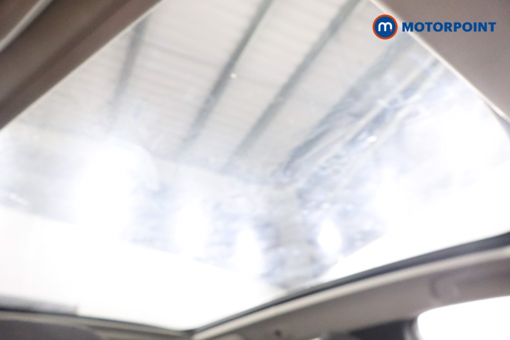 Nissan Qashqai N-Connecta Manual Petrol SUV - Stock Number (1608482) - 29th supplementary image