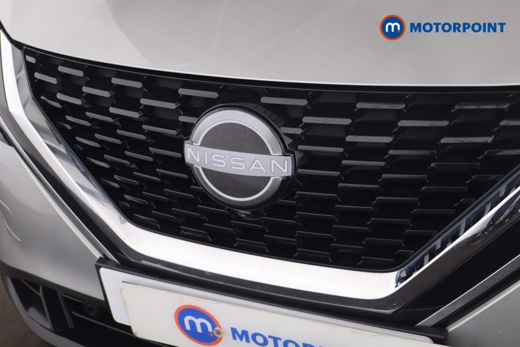 Nissan Qashqai N-Connecta Manual Petrol SUV - Stock Number (1608482) - 32nd supplementary image