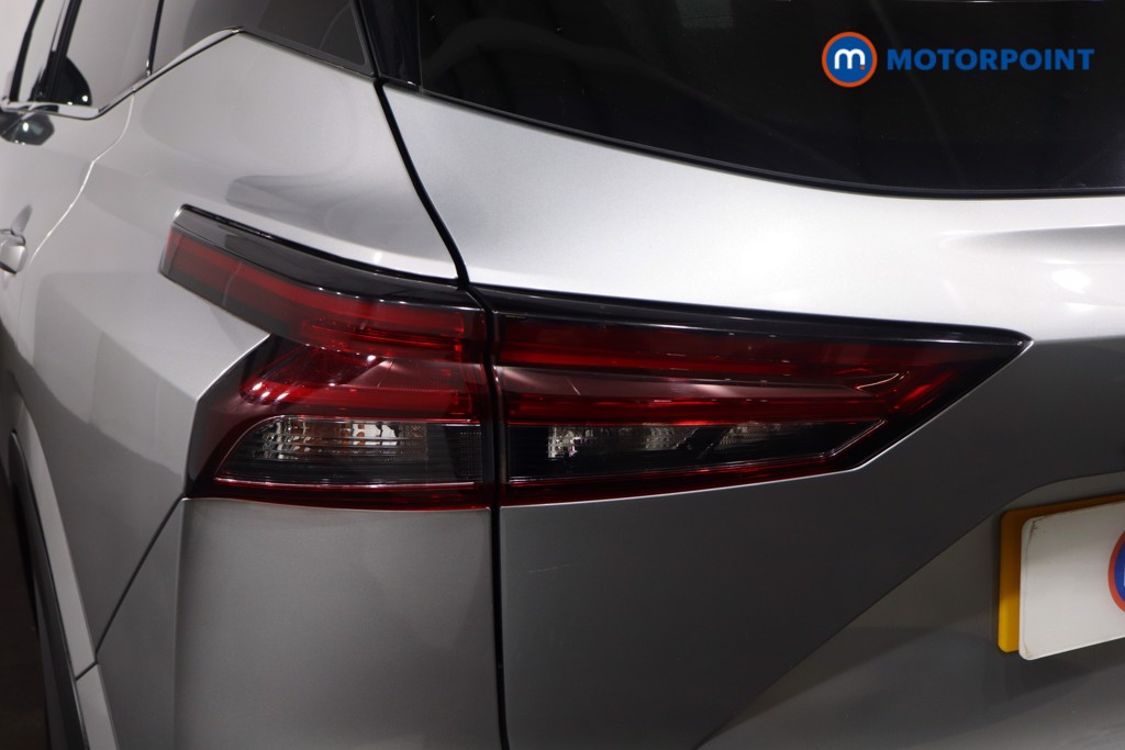 Nissan Qashqai N-Connecta Manual Petrol SUV - Stock Number (1608482) - 36th supplementary image