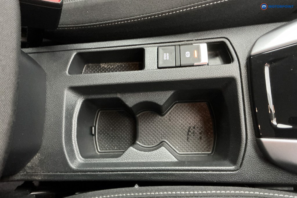 Volkswagen T-Roc Life Manual Petrol SUV - Stock Number (1608502) - 20th supplementary image