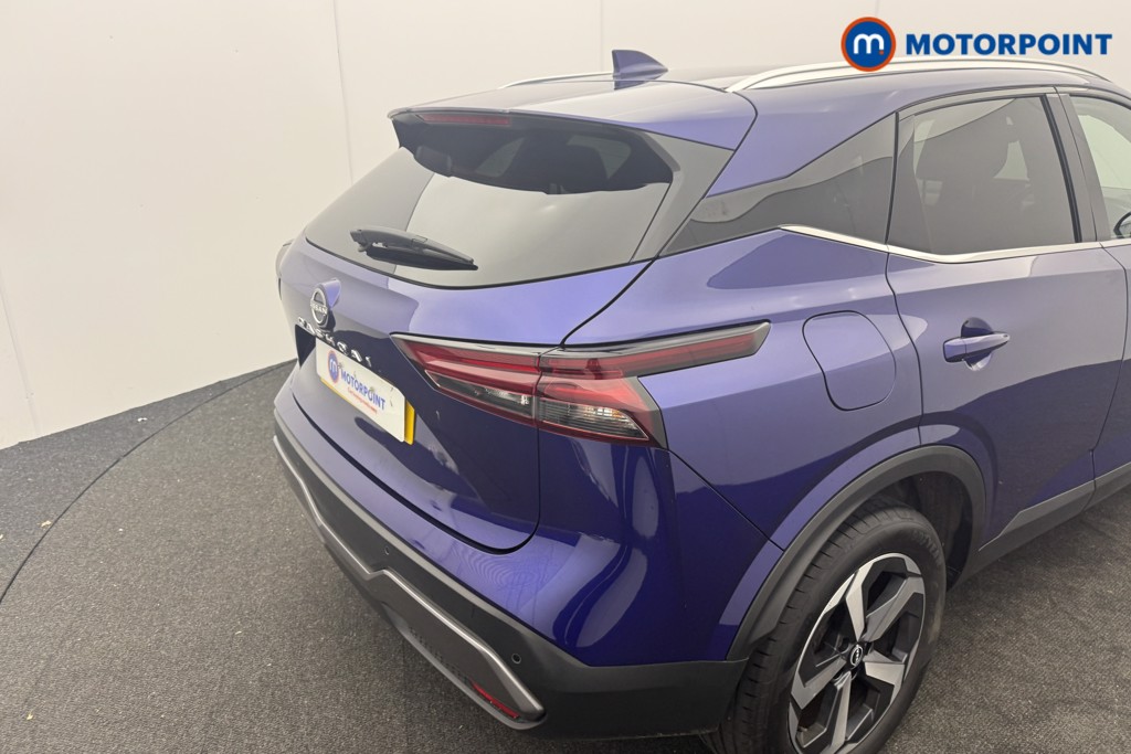 Nissan Qashqai N-Connecta Manual Petrol SUV - Stock Number (1608524) - 7th supplementary image