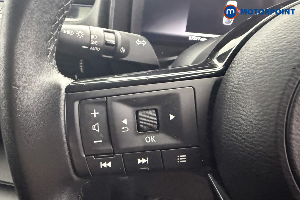 Nissan Qashqai N-Connecta Manual Petrol SUV - Stock Number (1608524) - 17th supplementary image
